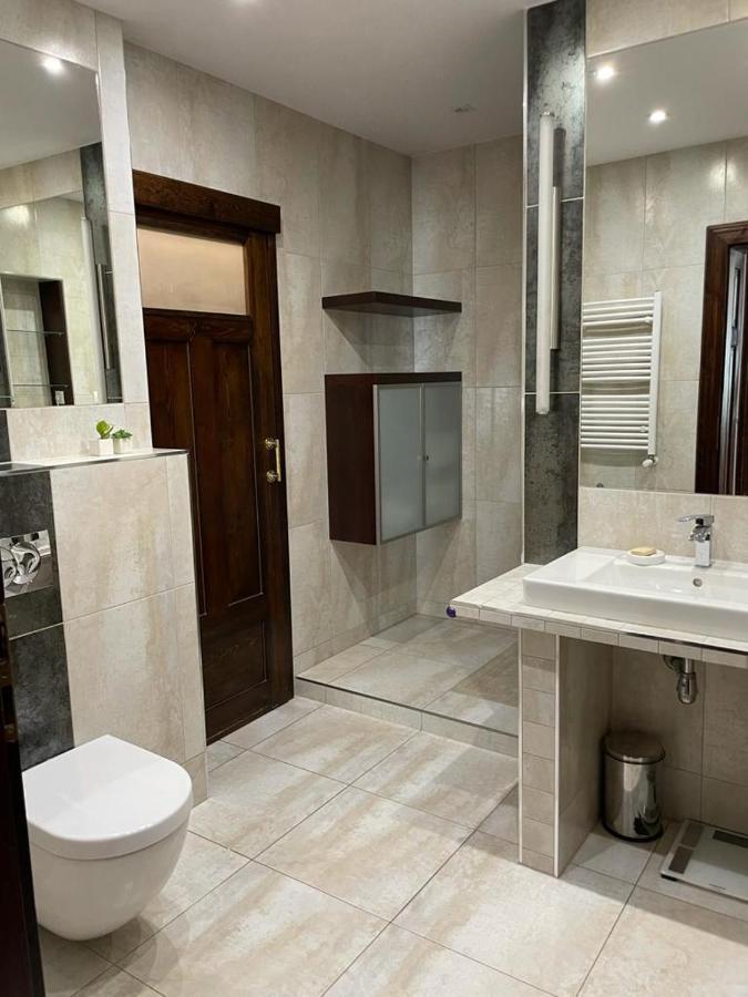 Uroczy Apartament 97M2 W Samym Centrum Wroclawia מראה חיצוני תמונה
